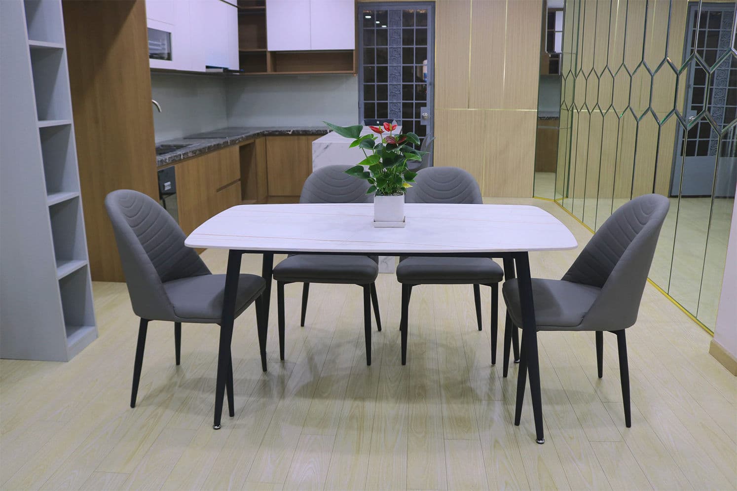 Combo Bàn ghế ăn 02 image #1